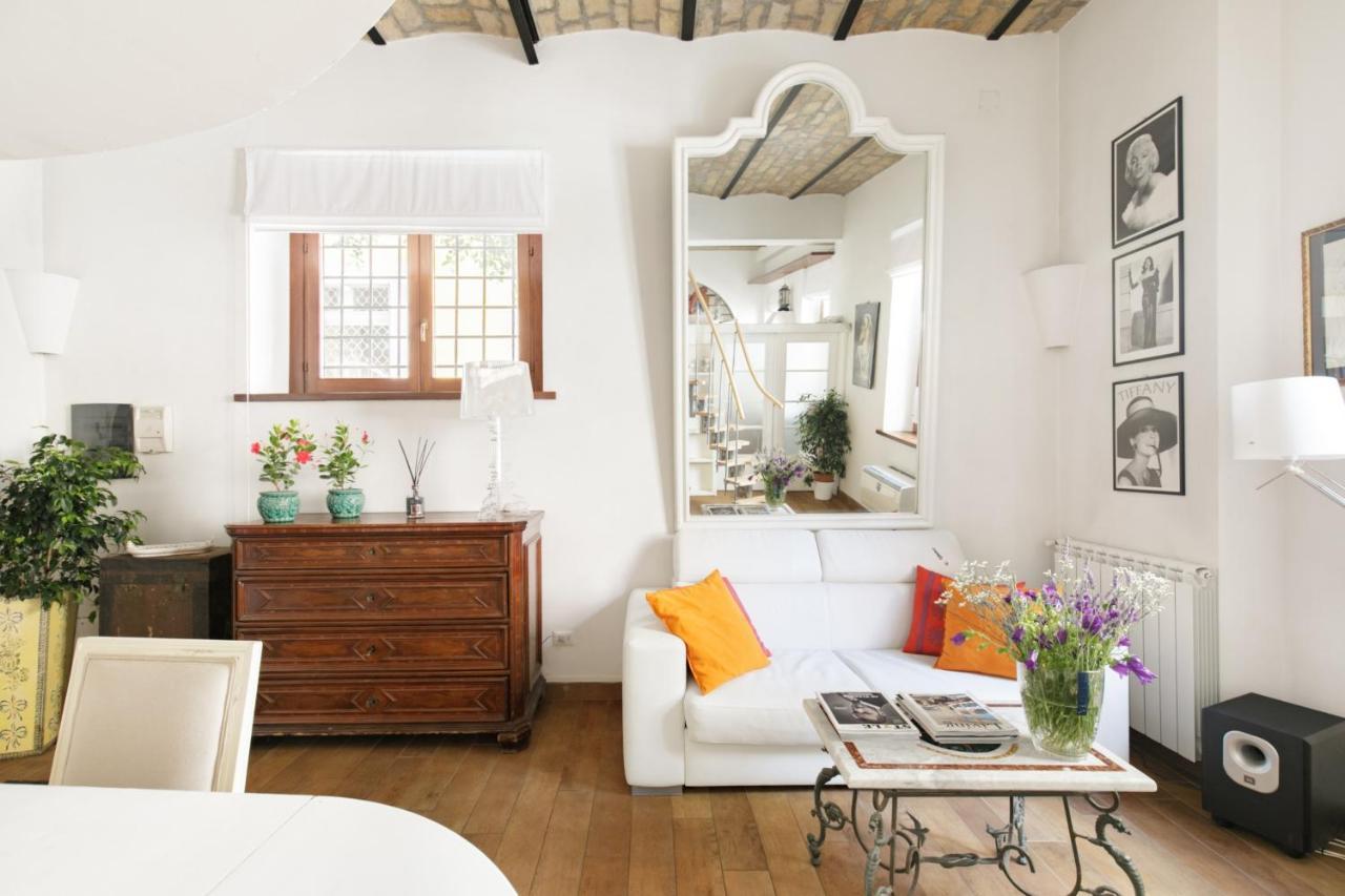 Leopardo 28 - Loft In Trastevere Rom Exteriör bild