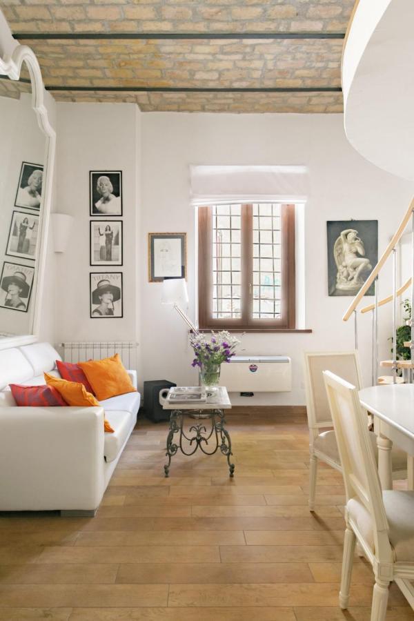 Leopardo 28 - Loft In Trastevere Rom Exteriör bild