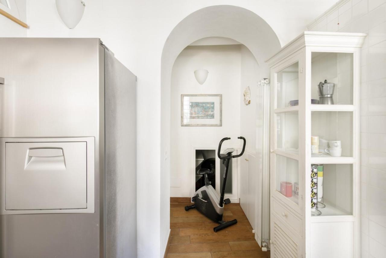 Leopardo 28 - Loft In Trastevere Rom Exteriör bild